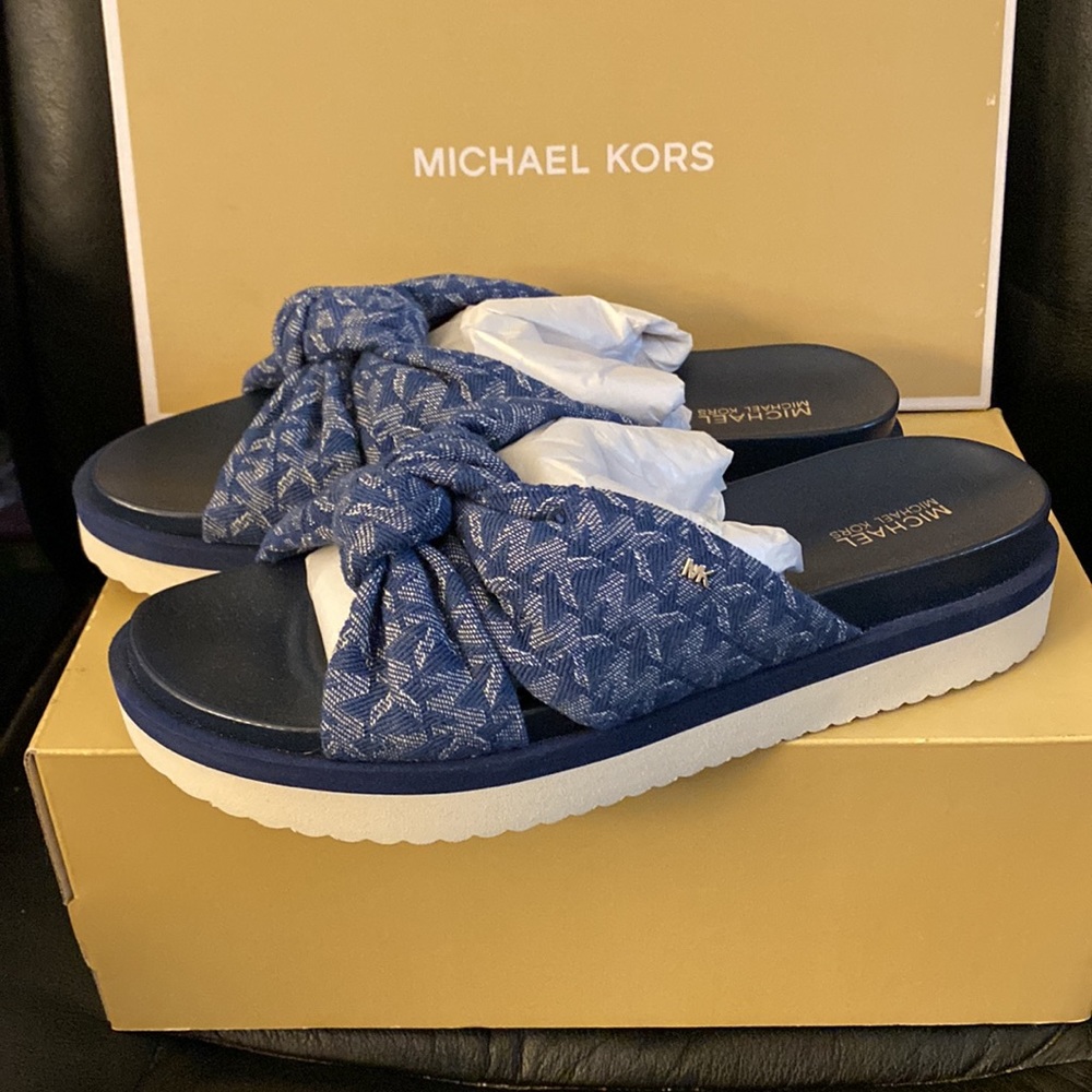 Michael Kors Josie Blue Logo Denim Slip Ons - Picture 5 of 5